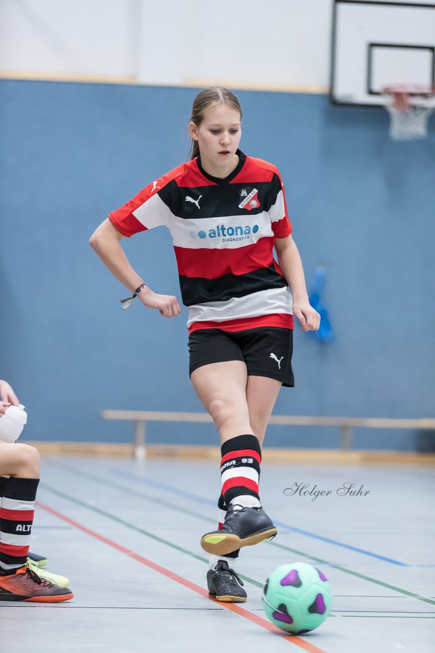 Bild 202 - C-Juniorinnen Loewinnen Cup